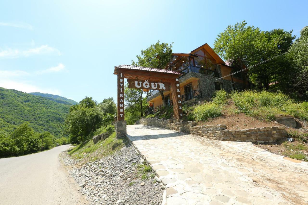 Quba Ugur Hotel Exterior photo
